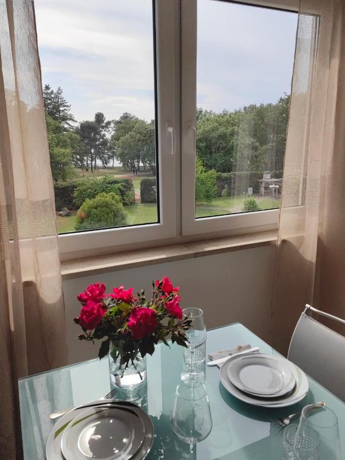 Sea View Apartment & Studio Apartment Bruno Umag Bagian luar foto