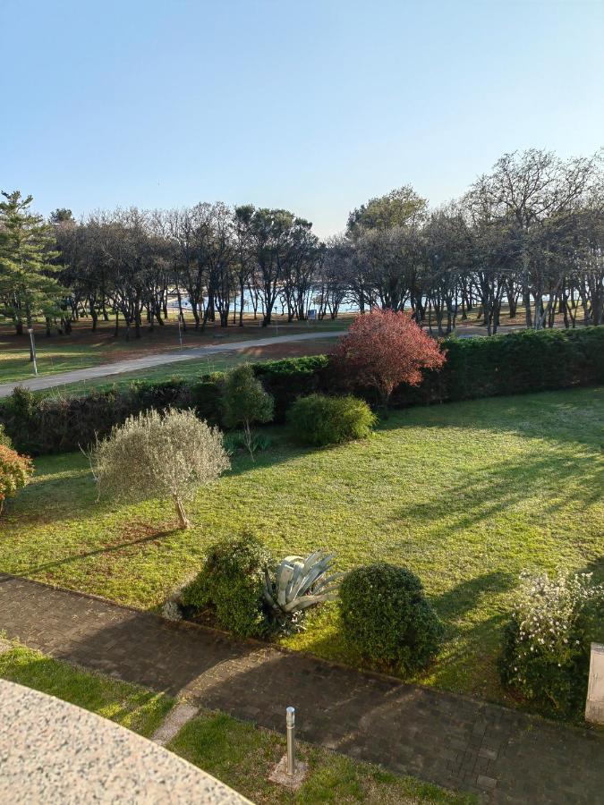 Sea View Apartment & Studio Apartment Bruno Umag Bagian luar foto